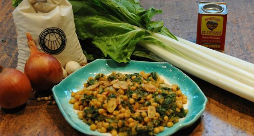 Acelgas con Garbanzos y Pimentón de la Vera